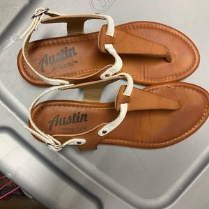 Women’s sandals.